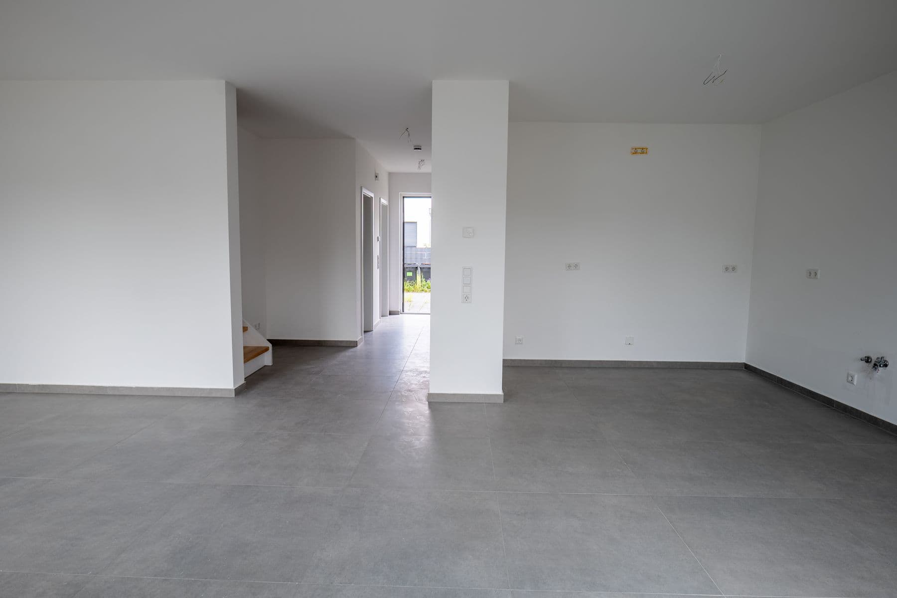 Ankommen & wohlfühlen – Reihenhaus zur Miete mit Garten, Bild 2