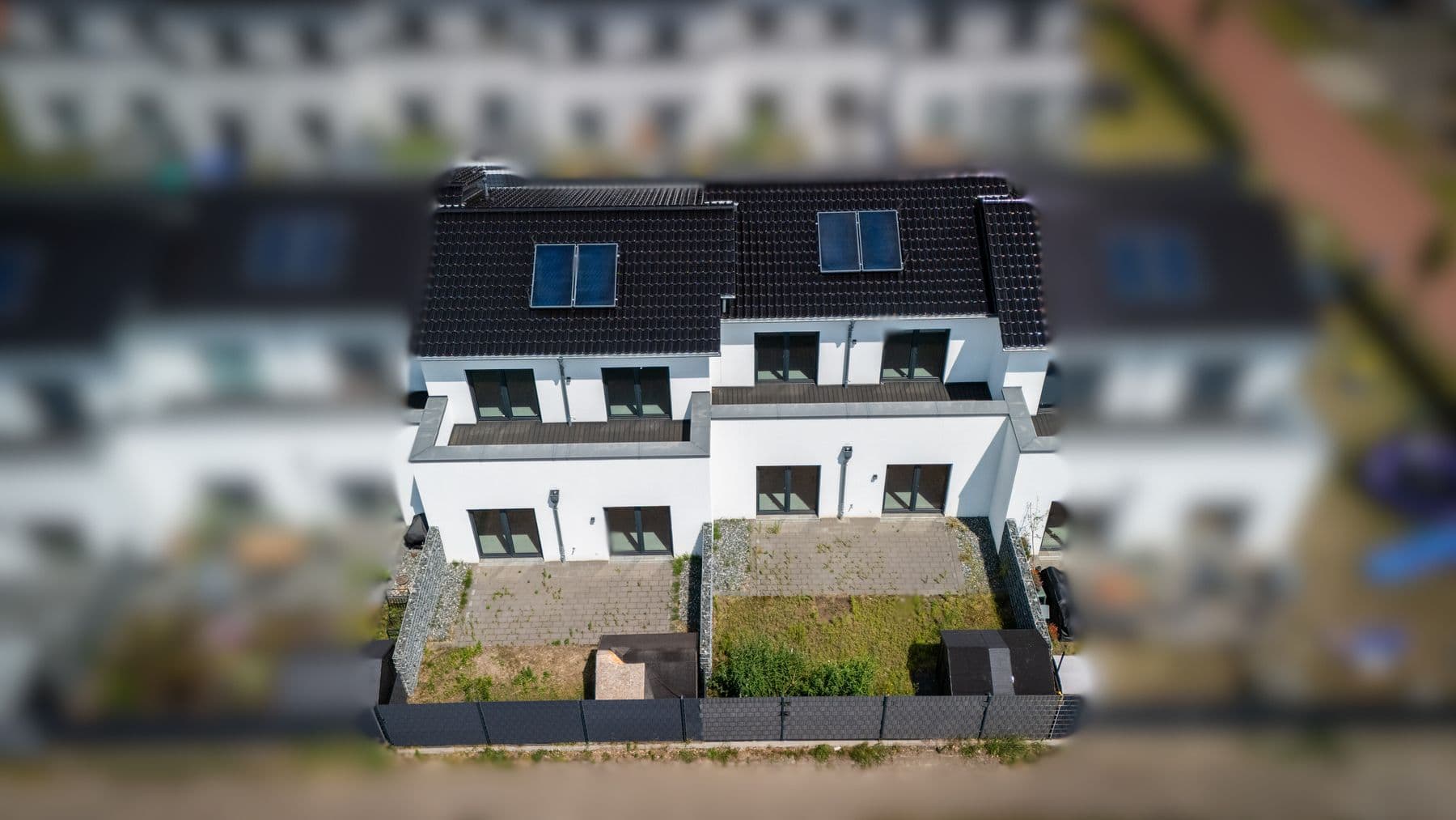 Modernes Reihenhaus zur Miete – Wohnen mit Komfort, Außenansicht