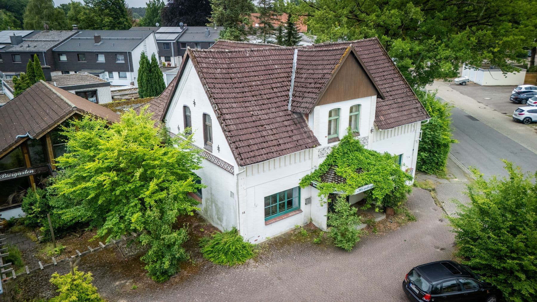 1.262 m² großes Grundstück in ruhiger Lage – mit oder ohne Abriss nutzbar, Außenansicht