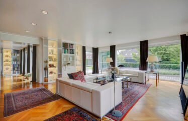 Geräumiges Einfamilienhaus mit großem Garten (Hannover)