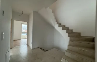 Ihr neues Zuhause in Heemsen – Moderne Doppelhaushälfte mit Einbauküche