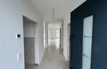 Ihr neues Zuhause in Heemsen – Moderne Doppelhaushälfte mit Einbauküche